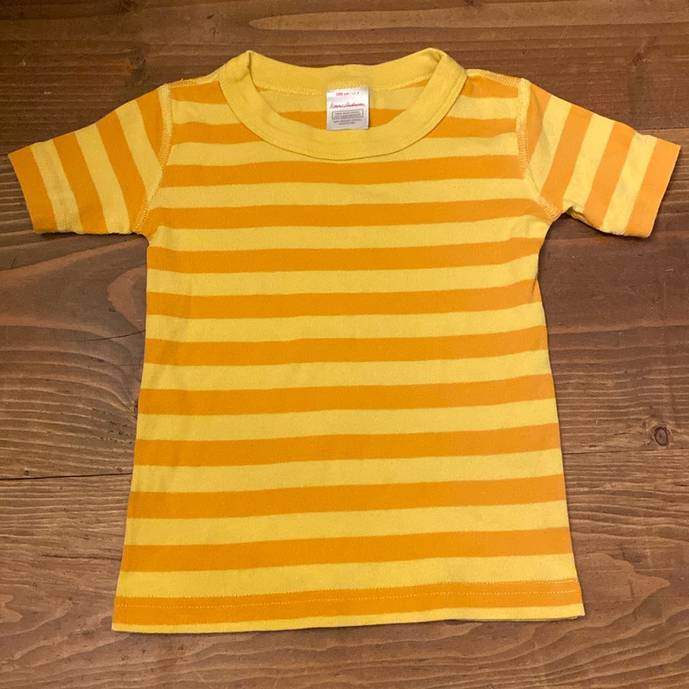 2/$10! HANNA ANDERSSON. Boy’s shirt.